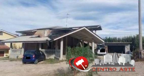 casa indipendente in vendita a Loreto Aprutino in zona Bufarale