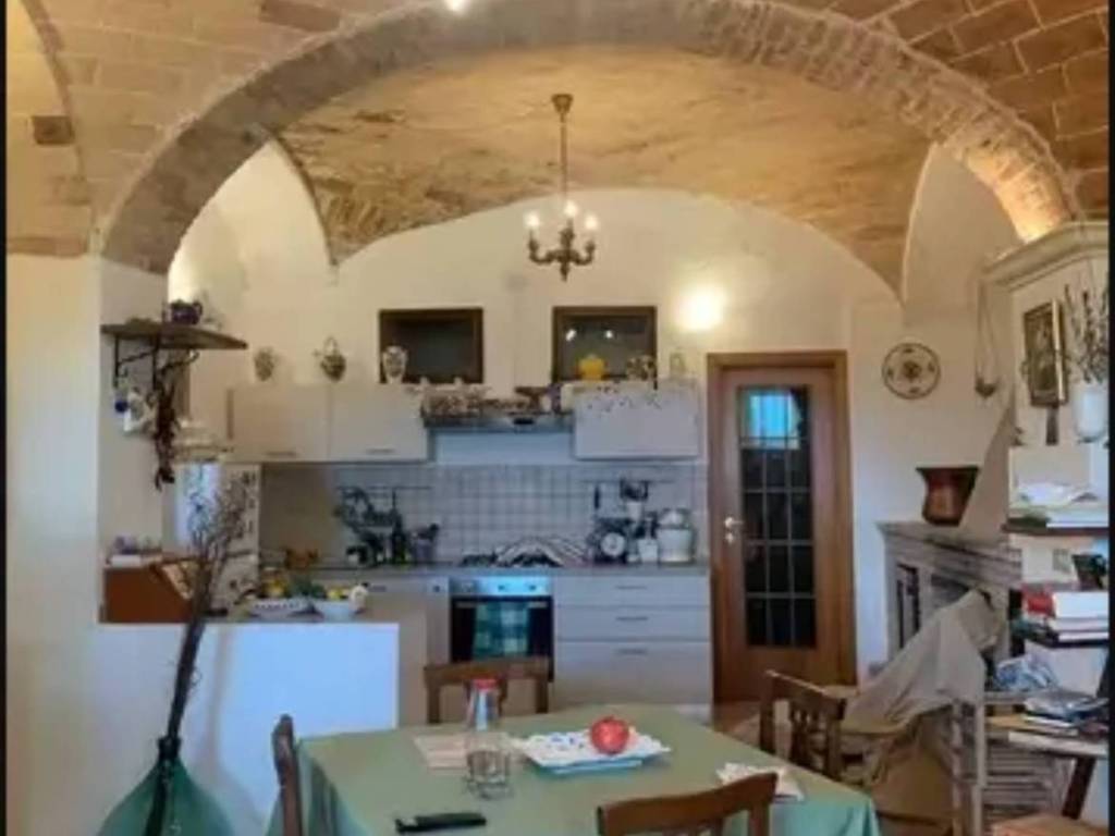 casa indipendente in vendita a Loreto Aprutino in zona Fornace