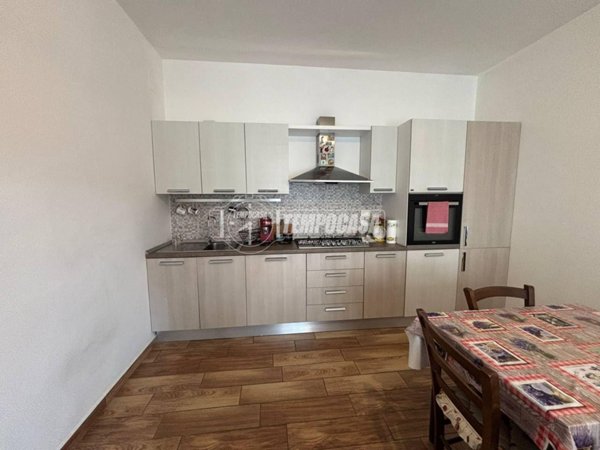 appartamento in vendita a Loreto Aprutino