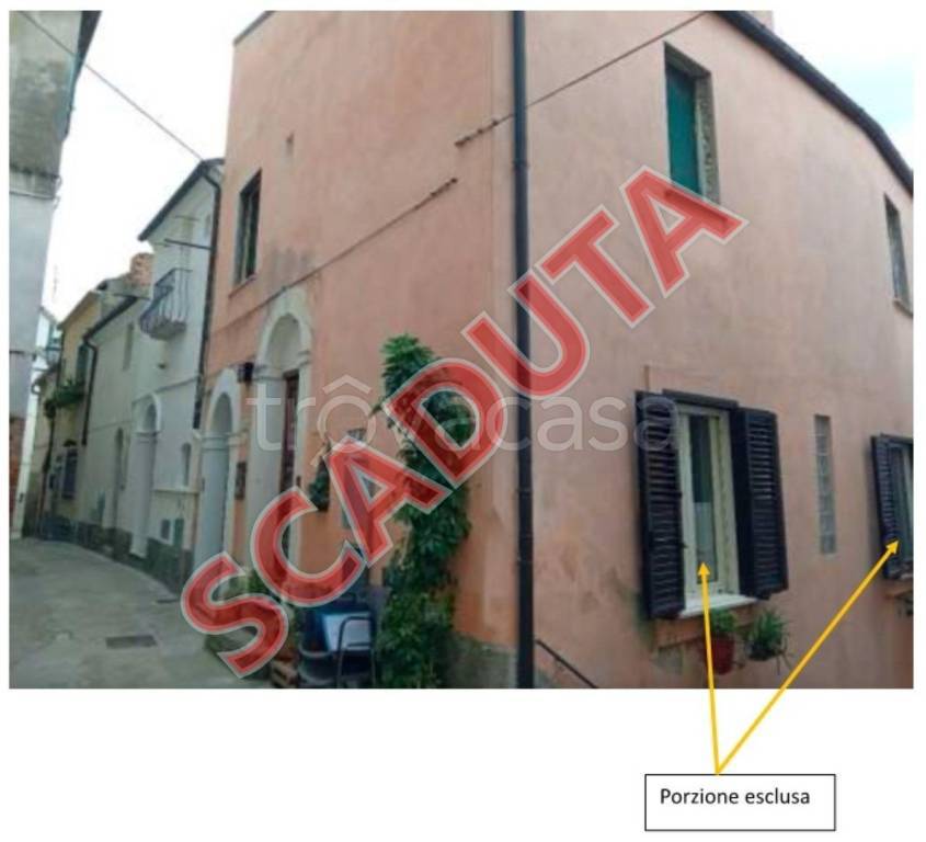 appartamento in vendita a Loreto Aprutino