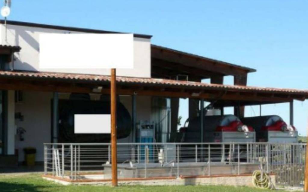 appartamento in vendita a Loreto Aprutino in zona Cordano