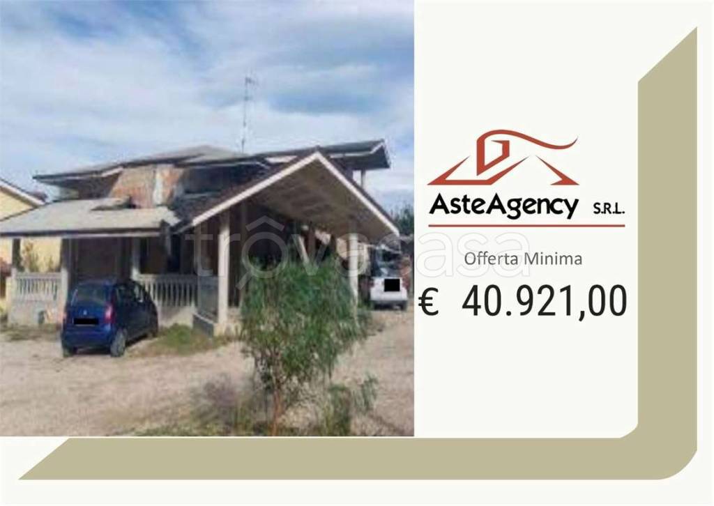appartamento in vendita a Loreto Aprutino in zona Bufarale