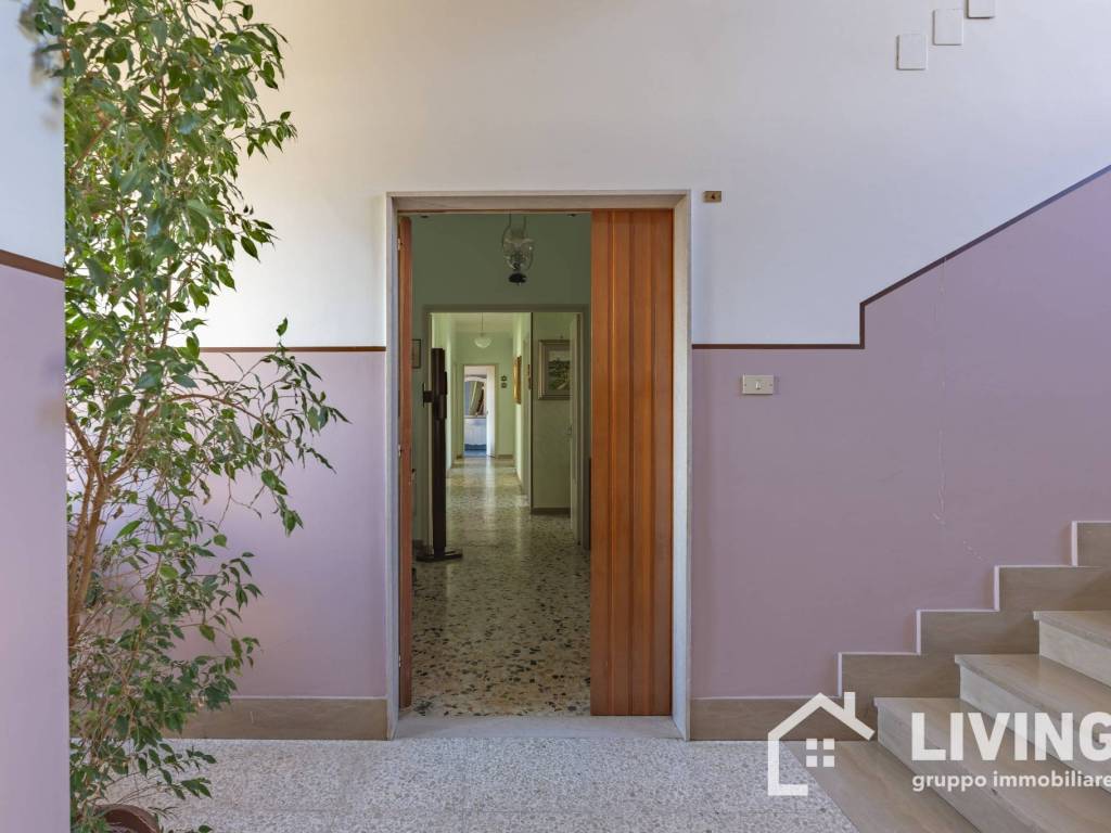 appartamento in vendita a Loreto Aprutino