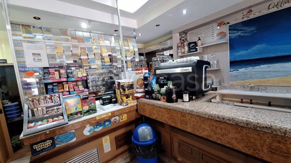 negozio in vendita a Loreto Aprutino