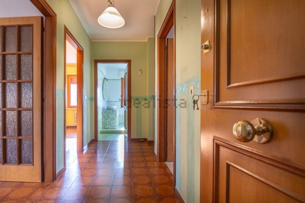 appartamento in vendita a Loreto Aprutino in zona Paterno