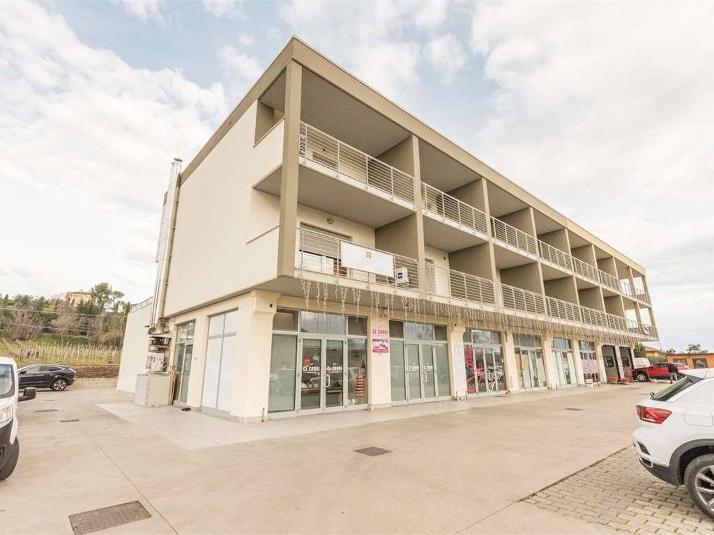 appartamento in vendita a Loreto Aprutino in zona Remartello