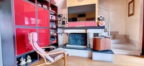 casa indipendente in vendita a Loreto Aprutino