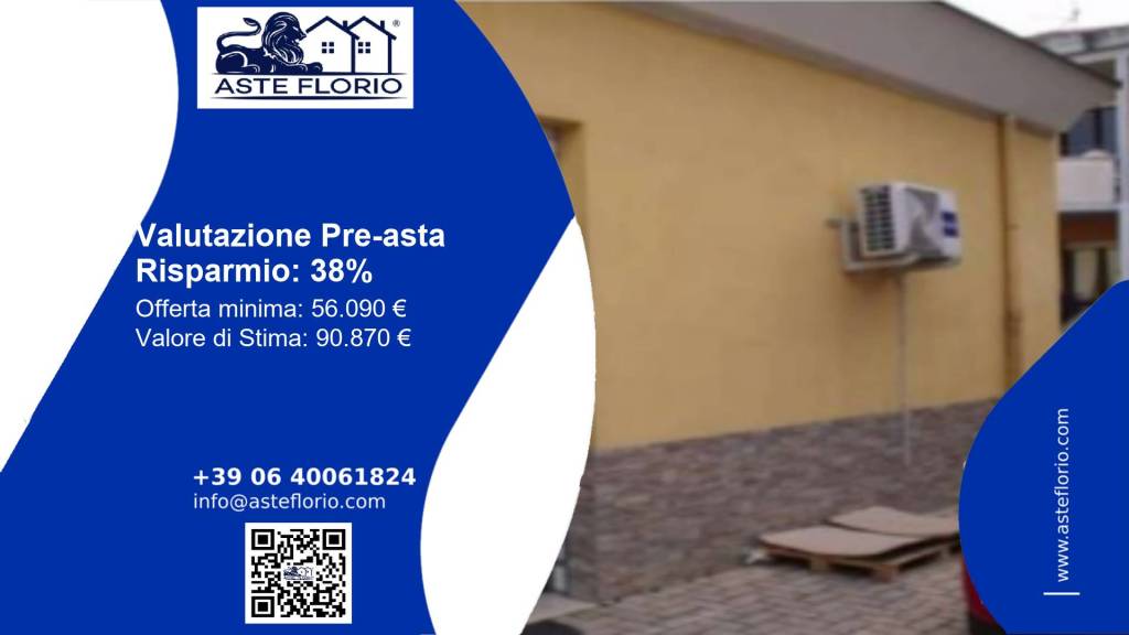 negozio in vendita a Loreto Aprutino in zona Santa Maria in Piano