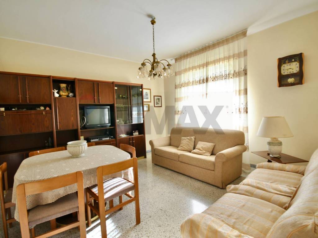 appartamento in vendita a Loreto Aprutino