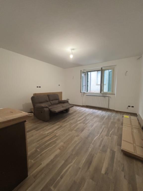 appartamento in vendita a Loreto Aprutino