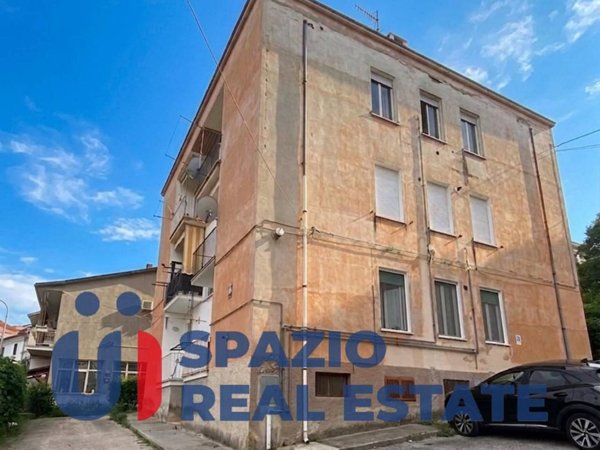 appartamento in vendita a Loreto Aprutino