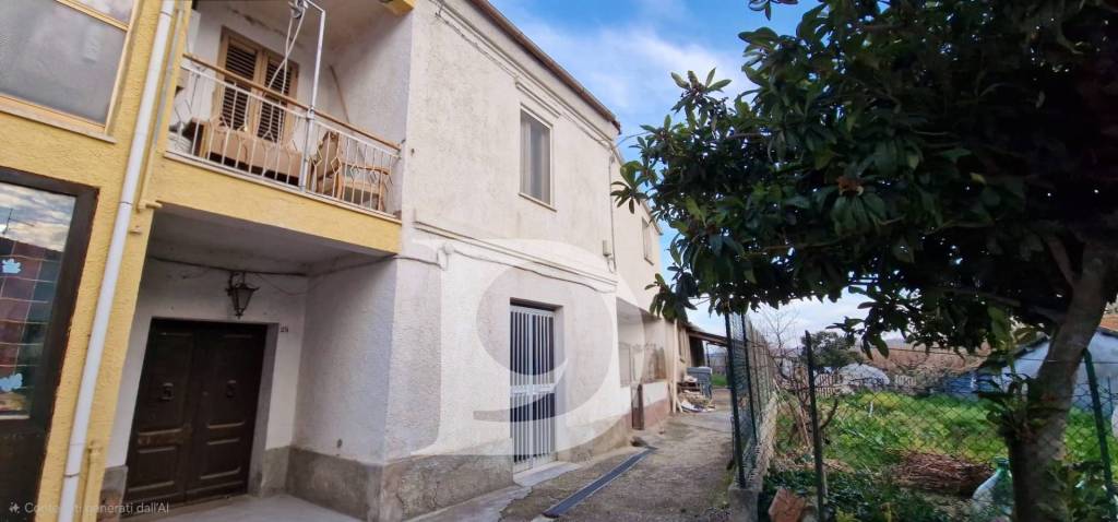 appartamento in vendita a Loreto Aprutino in zona Rotacesta