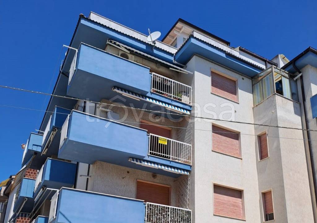 appartamento in vendita a Loreto Aprutino