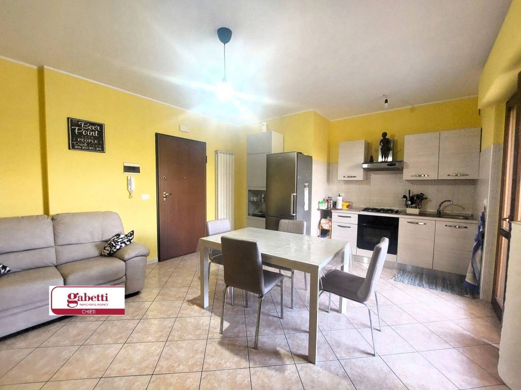 appartamento in vendita a Manoppello in zona Manoppello Scalo