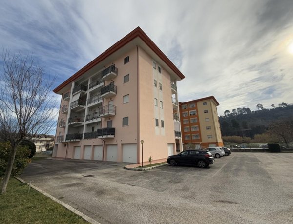 appartamento in vendita a Manoppello in zona Manoppello Scalo
