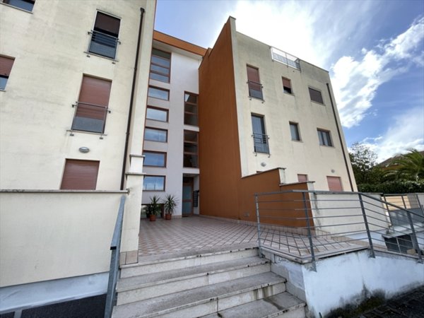 appartamento in vendita a Manoppello in zona Manoppello Scalo