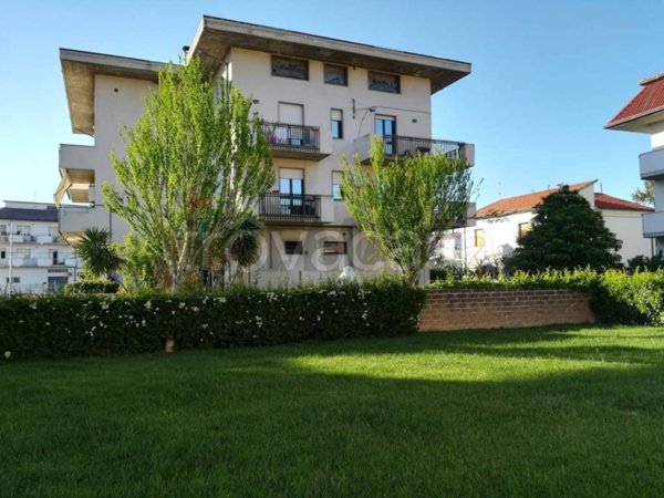 ufficio in vendita a Manoppello in zona Manoppello Scalo