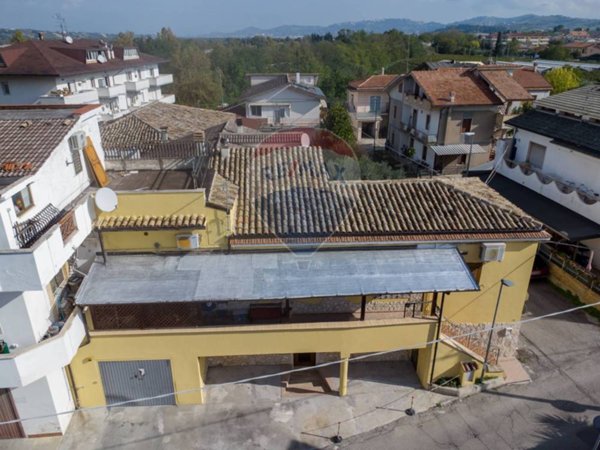 casa indipendente in vendita a Manoppello in zona Manoppello Scalo