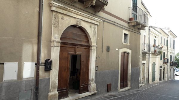 casa indipendente in vendita a Manoppello