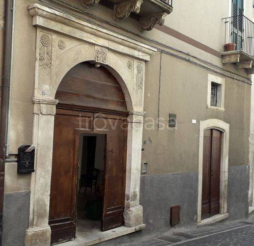 casa indipendente in vendita a Manoppello