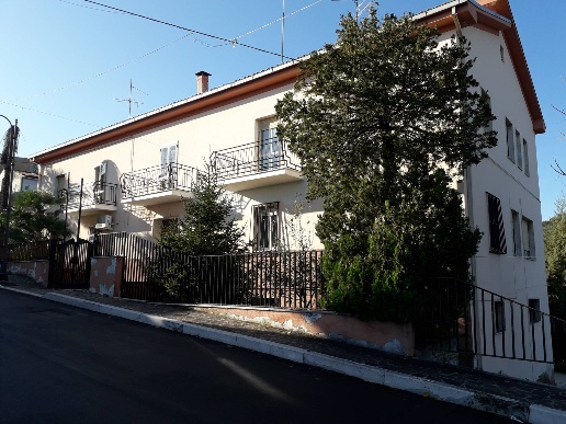 casa indipendente in vendita a Manoppello