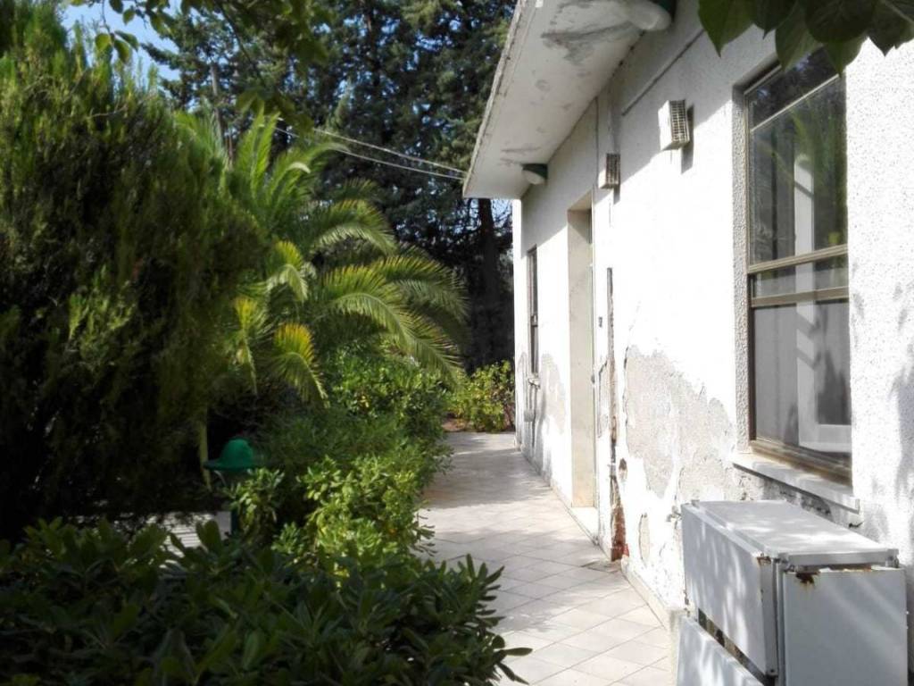 casa indipendente in vendita a Manoppello