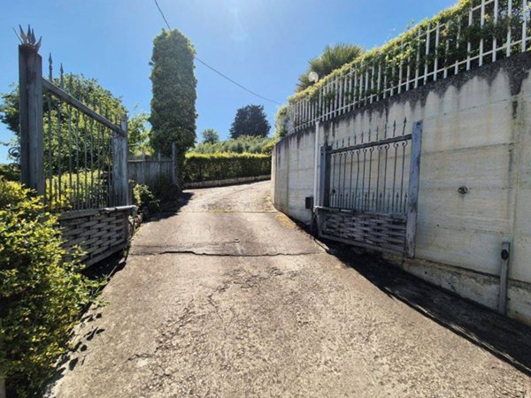 casa indipendente in vendita a Manoppello in zona Manoppello Scalo