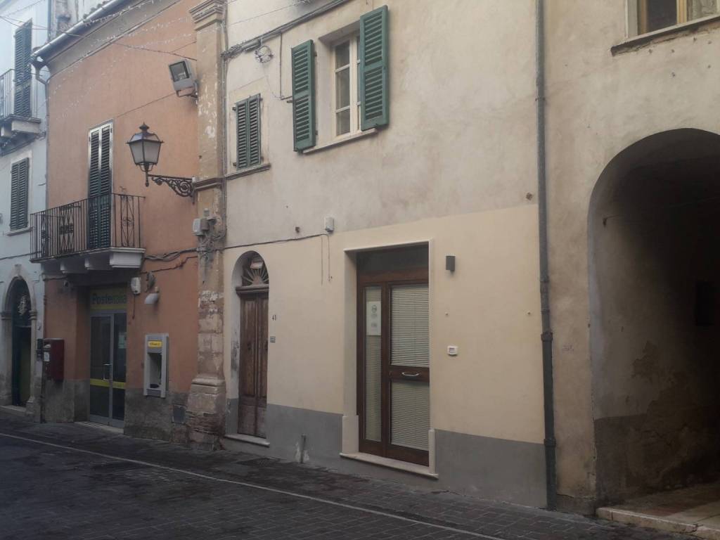 casa indipendente in vendita a Manoppello