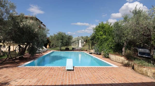 casa indipendente in vendita a Manoppello