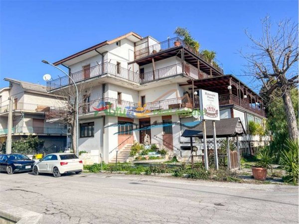 appartamento in vendita a Manoppello in zona Manoppello Scalo