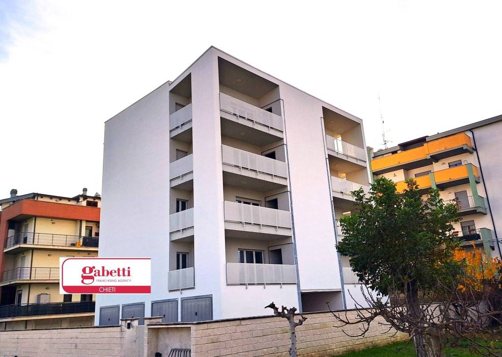 appartamento in vendita a Manoppello in zona Manoppello Scalo