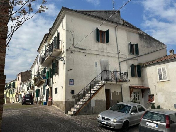 quadrivano in vendita a Manoppello