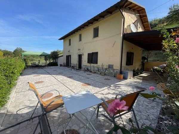 quadrivano in vendita a Manoppello