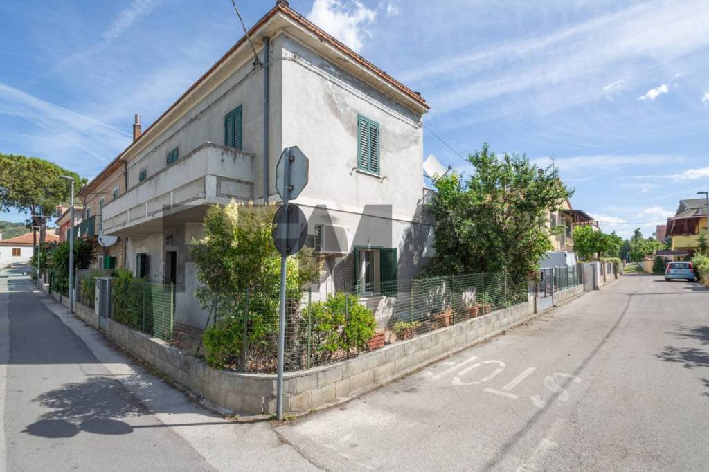 casa indipendente in vendita a Manoppello in zona Manoppello Scalo