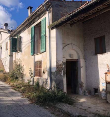 appartamento in vendita a Montebello di Bertona