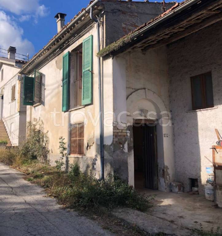 appartamento in vendita a Montebello di Bertona