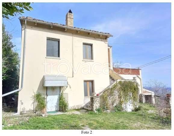 appartamento in vendita a Montebello di Bertona