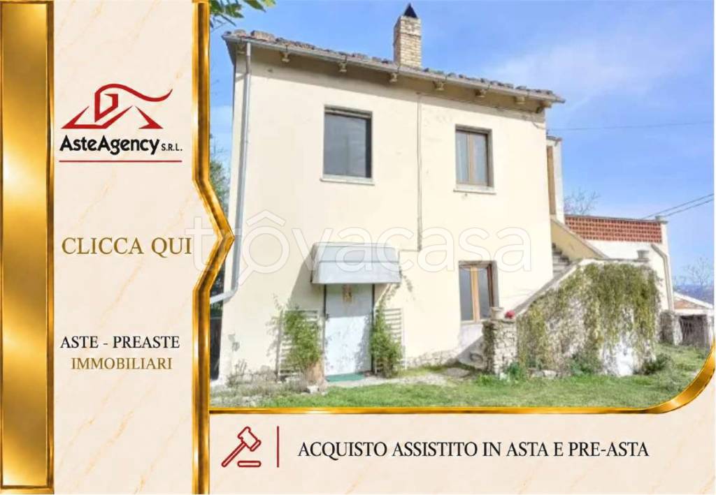 casa indipendente in vendita a Montebello di Bertona