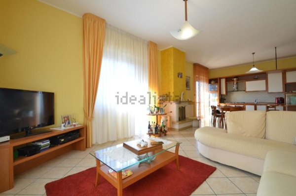 casa indipendente in vendita a Montesilvano