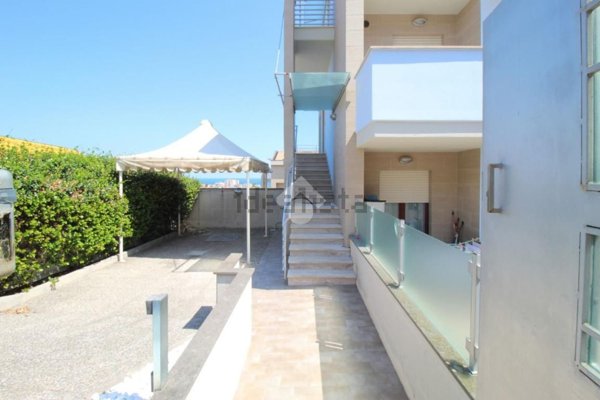 casa indipendente in vendita a Montesilvano