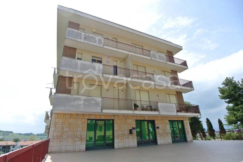 appartamento in vendita a Montesilvano in zona Montesilvano Colle