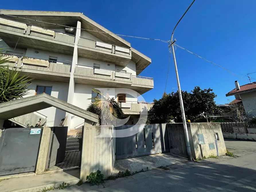 casa indipendente in vendita a Montesilvano