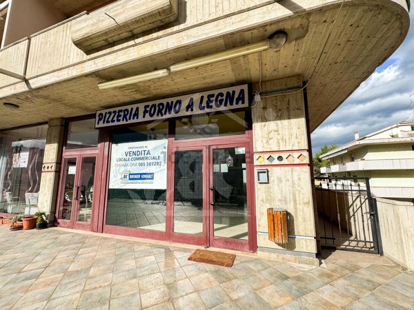 locale commerciale in vendita a Montesilvano