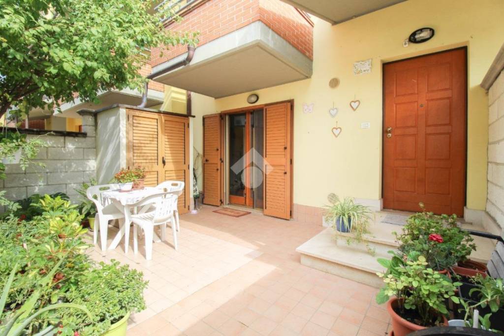 casa indipendente in vendita a Montesilvano