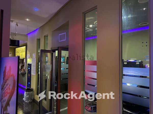 locale commerciale in vendita a Montesilvano