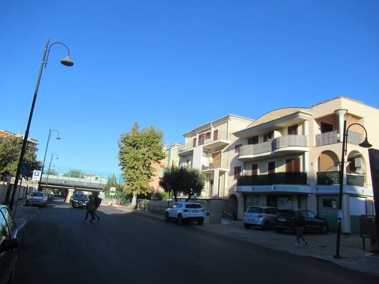 casa indipendente in vendita a Montesilvano