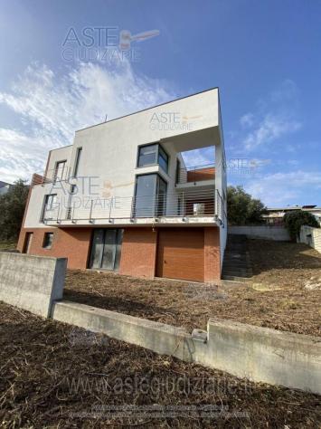 casa indipendente in vendita a Montesilvano