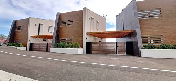 casa indipendente in vendita a Montesilvano