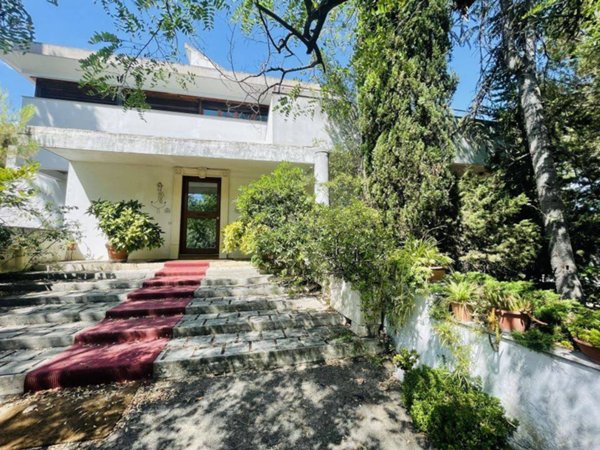 casa indipendente in vendita a Montesilvano in zona Montesilvano Colle