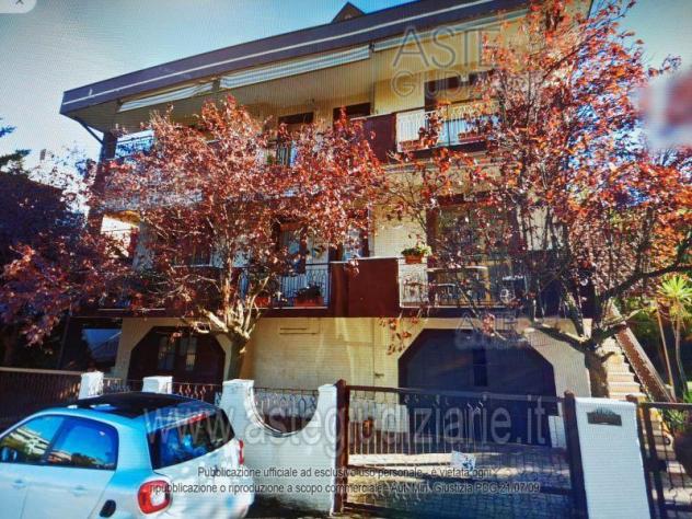 casa indipendente in vendita a Montesilvano